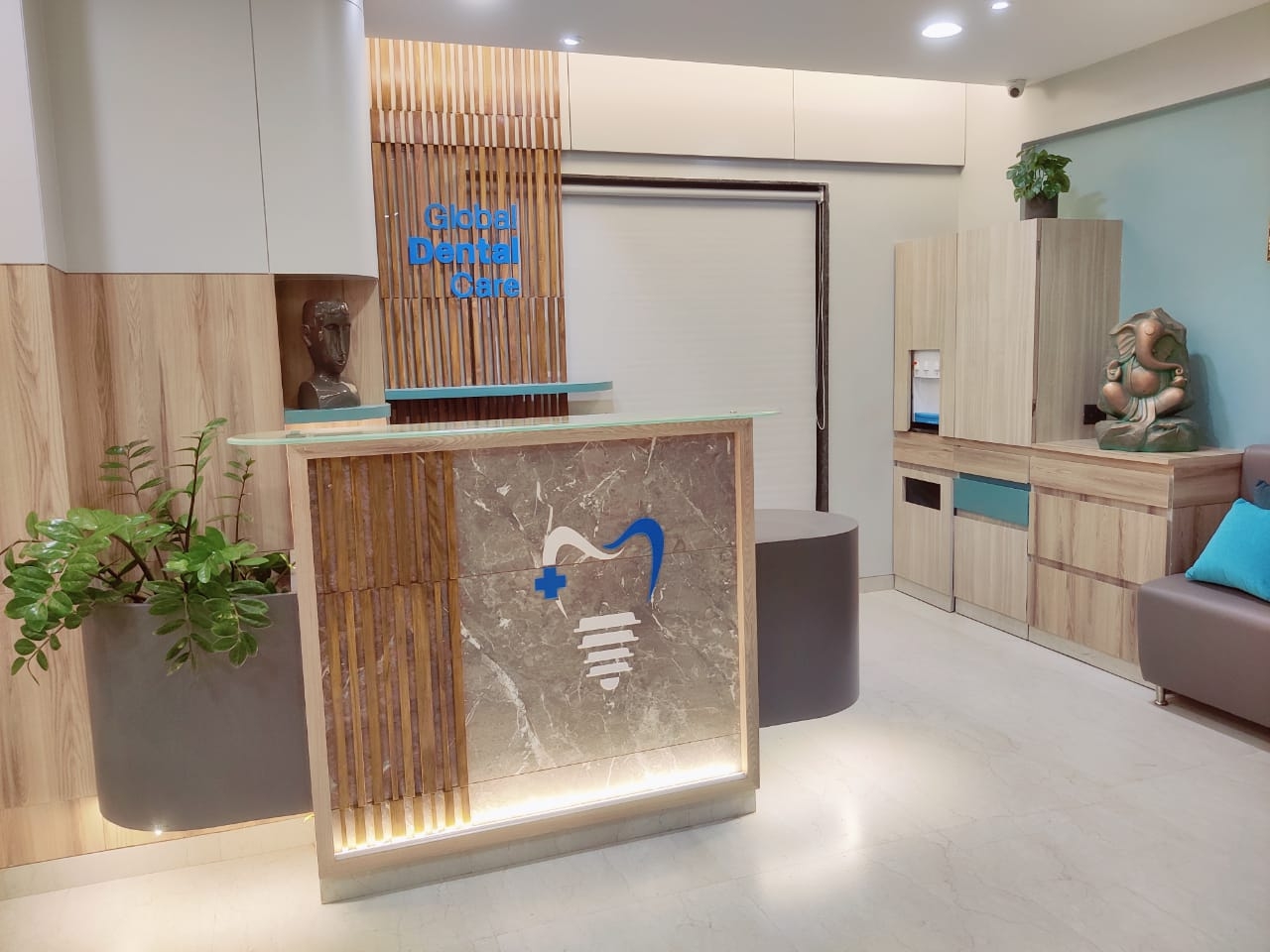 Logo cut in acrylic and raised to give it 3D effect pasted on the counter of the receptionist in a dental clinic