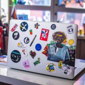 Laminated Vinyl Stickers With Air Release Channels